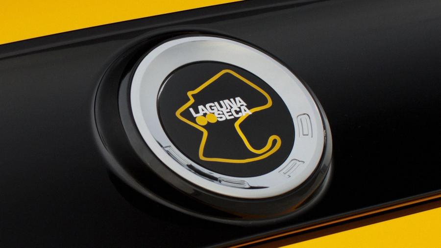  Ford Mustang Boss 302 Laguna Seca 2013 года  (фото 20 из 34)